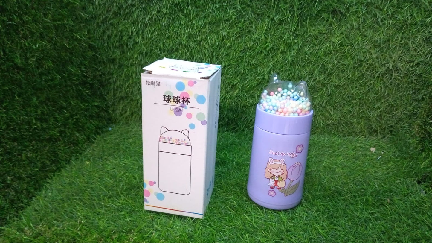 Stylish glass bottle for childrenâs daily use.