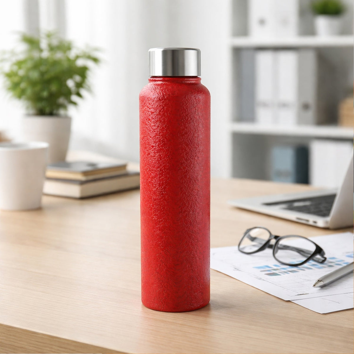 Red stainless steel water bottle 1000 ML front view