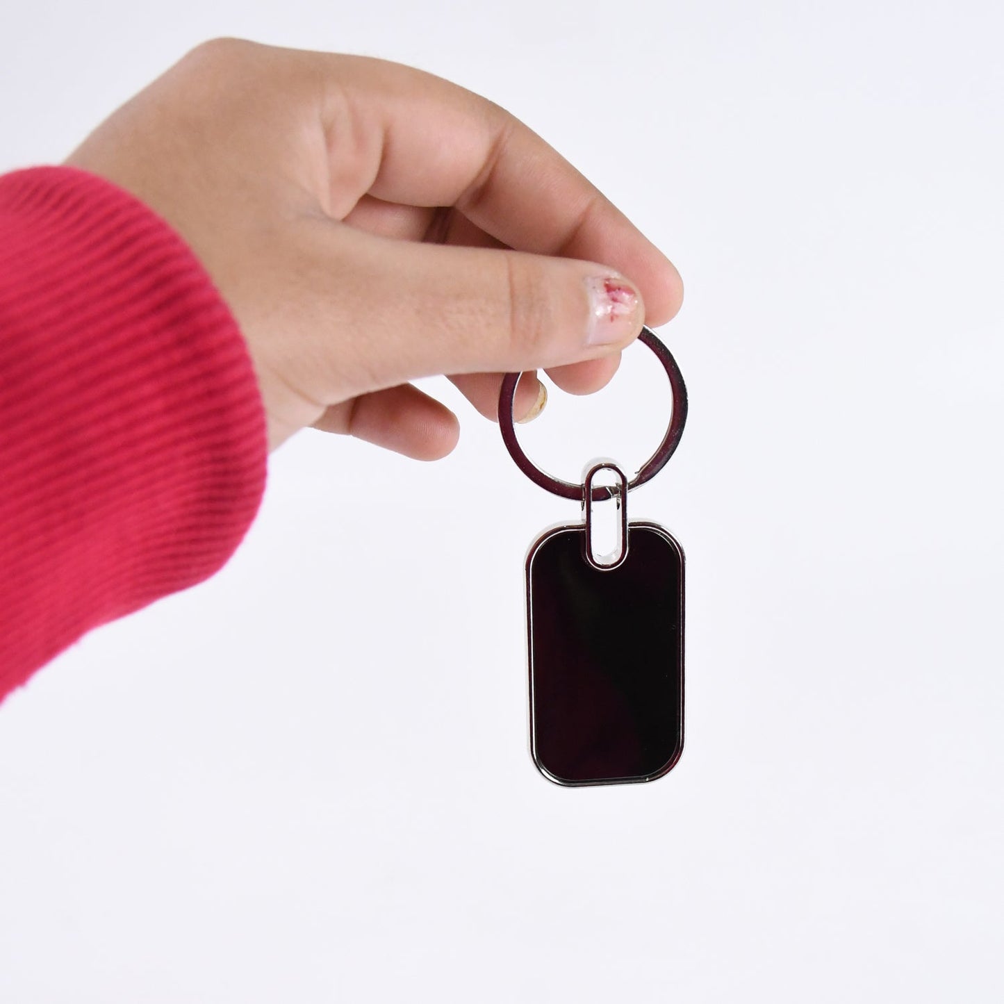 CharmLink oval metal keychain with stainless steel detachable ring