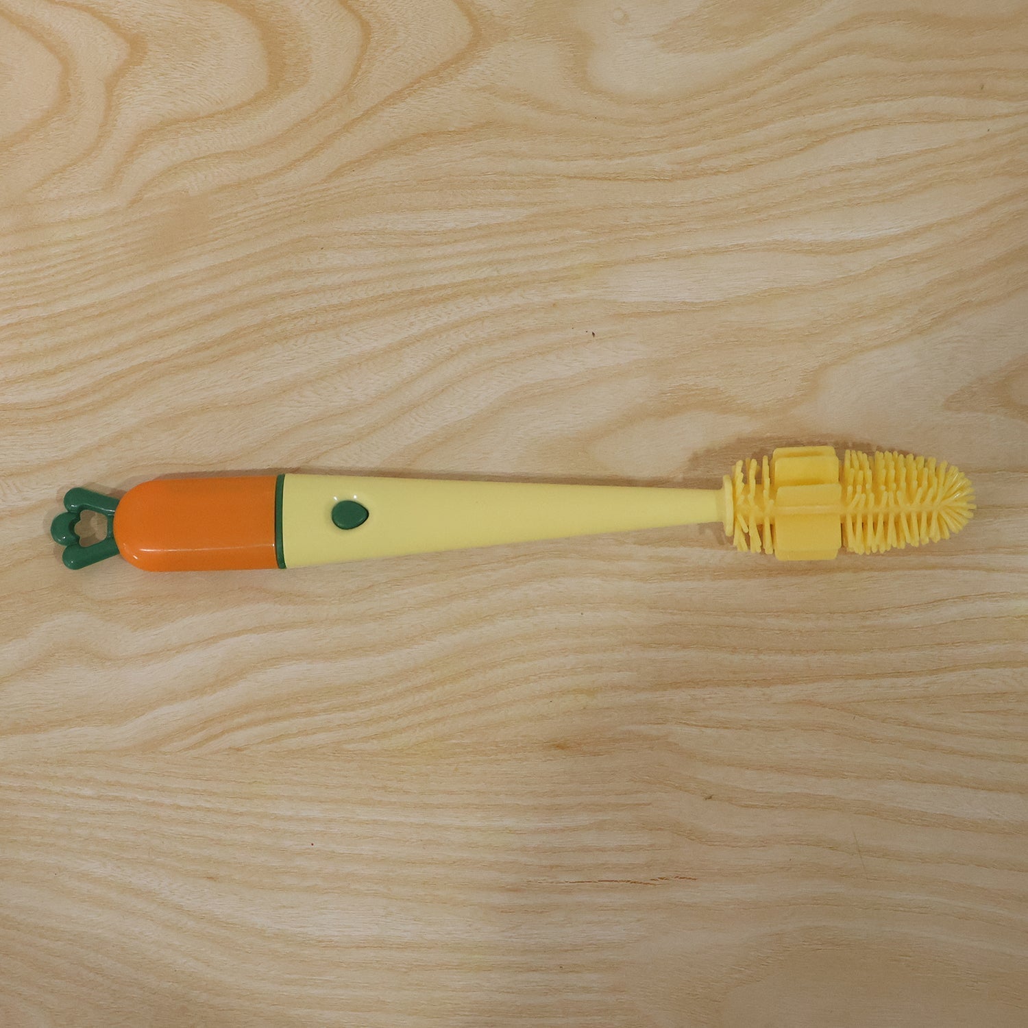 Packaged 3-in-1 bottle cleaning brush ready for use.